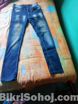 Jeans pant